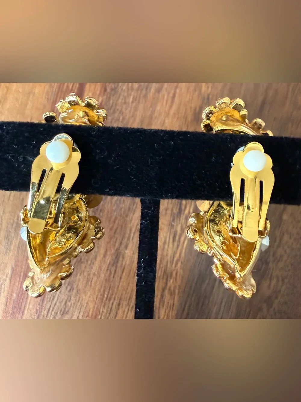 Vintage Gold-Tone Clip-On Earrings with Purple Aurora Borealis AB Rhinestone